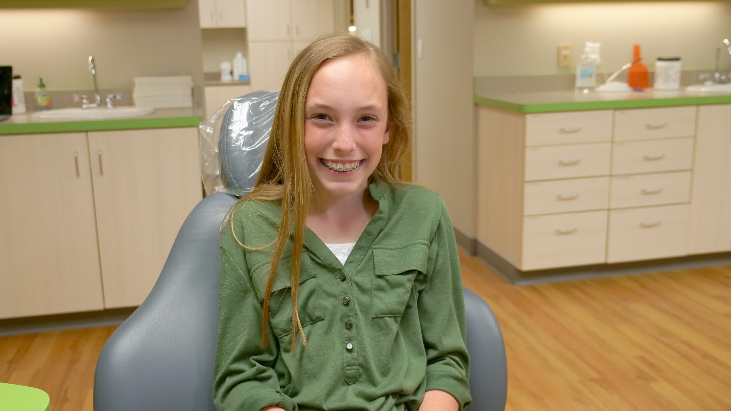 Wondering if you're too old for braces or if your child is too young? Sohn Orthodontics is here to share what’s the best age to get braces!